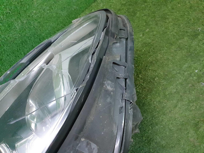 Битая Фара левая Mercedes S W222 (2017-2020) LED