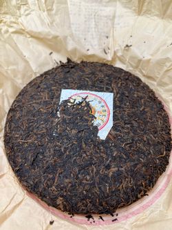 Шу Пуэр. Юн Чжень. «Золотой Дракон» 357 г. 2018 год