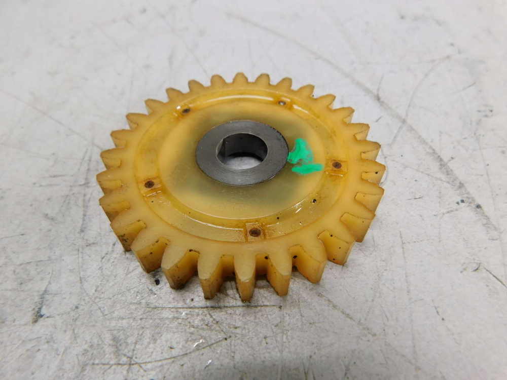 Шестерня масляного насоса Yamaha TDM900