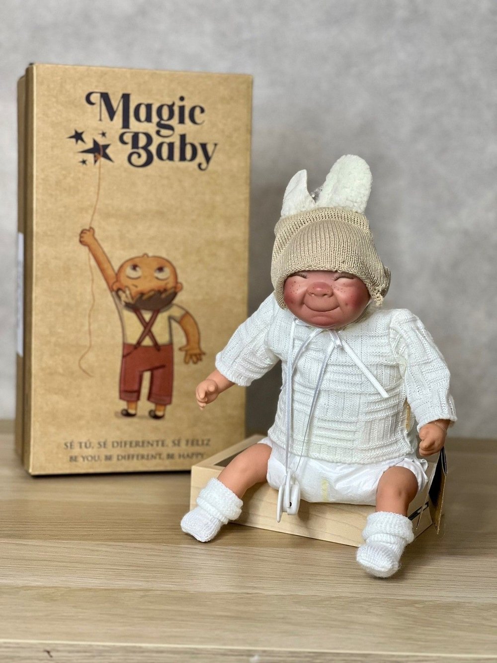 Кукла LAMAGIK мягконабивная  28см Carita (2802)