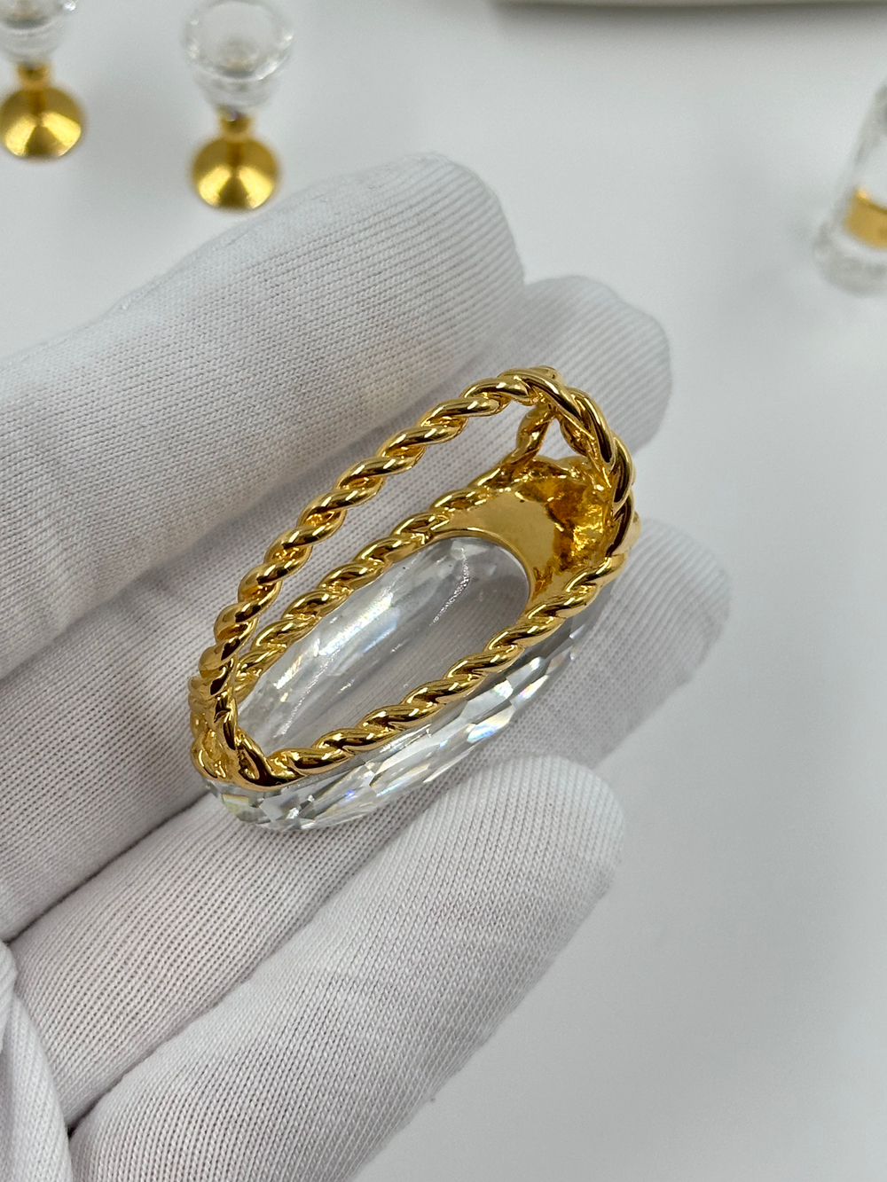 Набор миниатюрных предметов Swarovski