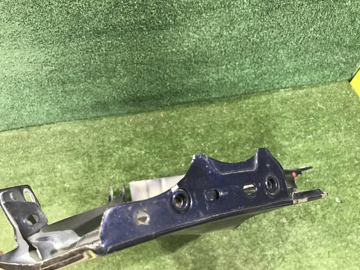 Крыло переднее правое Range Rover Vogue 4 (12-22)