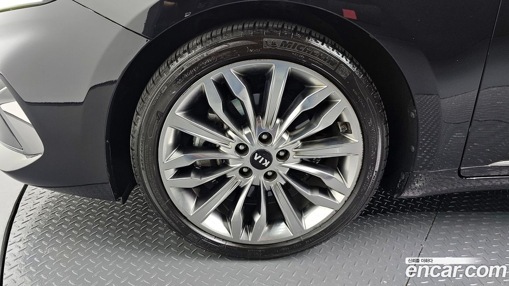 Kia K7 (Cadenza) Premier 2.5 GDI Noblesse (10.2019)
