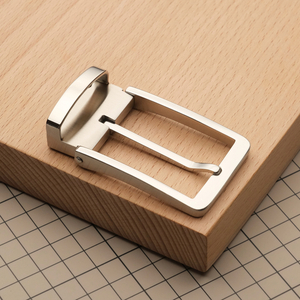 Ременная пряжка из нержавеющей стали, цвет серебро // BTDS