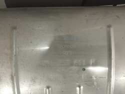 Глушитель задняя часть Volkswagen Touareg 3 18-нв Б/У Оригинал 4M4253611H