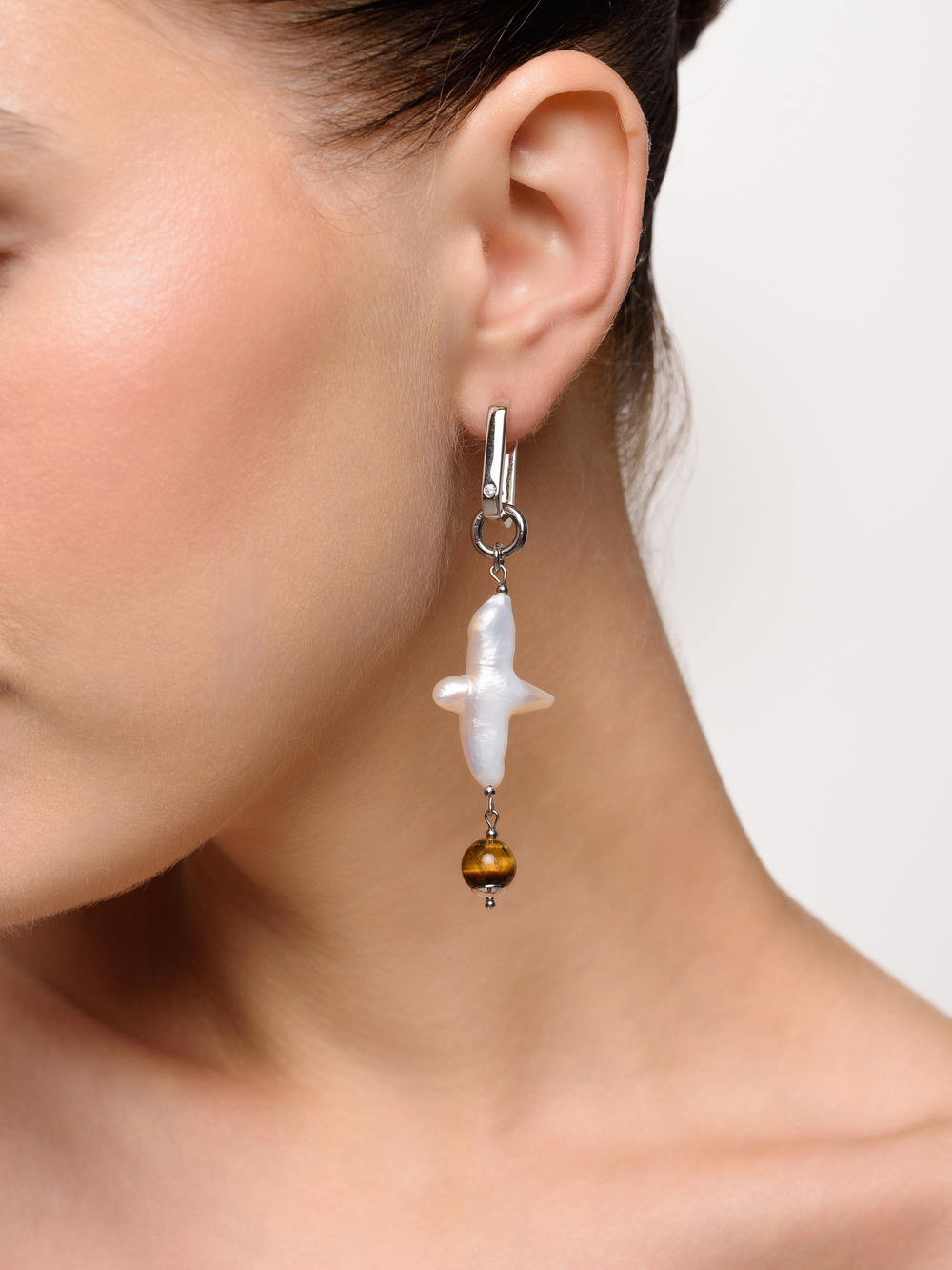 Серьги "Tiger' pearl cross" Silver