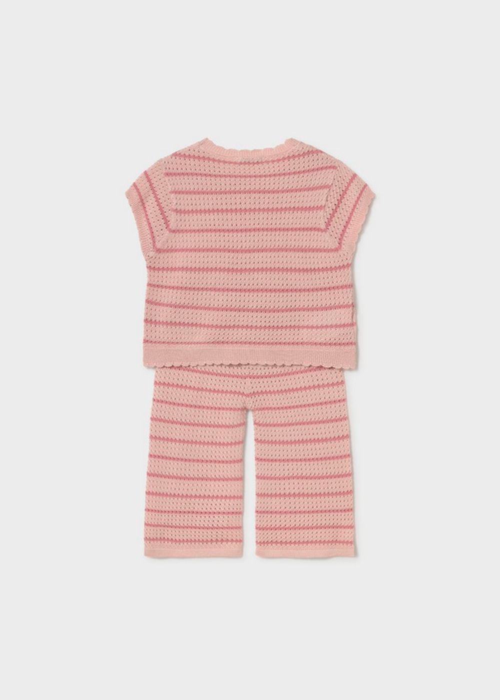 топ с брюками