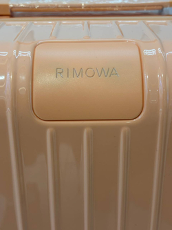 Чемодан Rimowa