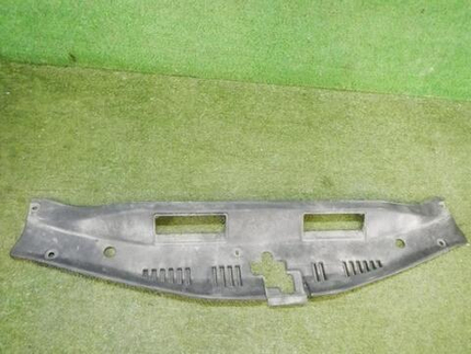 Кожух замка капота Toyota Camry xv70 (2017-н.в.)