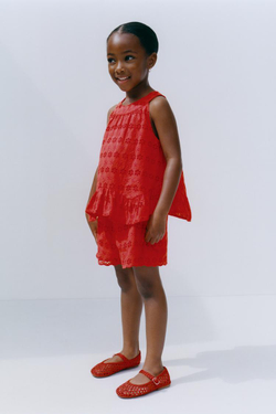 ZARA ШОРТЫ С ЦВЕТОЧНОЙ ВЫШИВКОЙ, КРАСНЫЙ