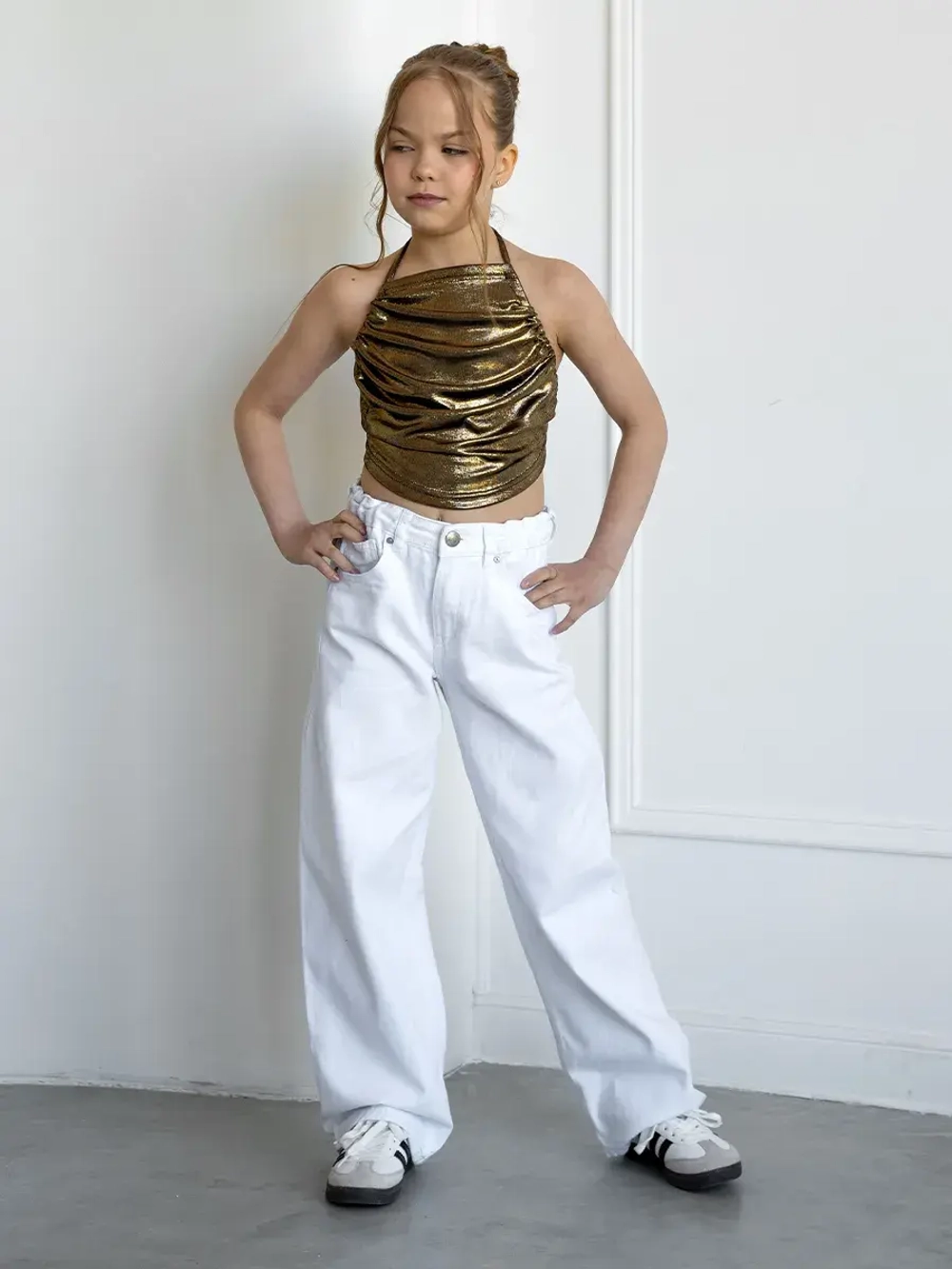 Летний топ для девочки на завязках