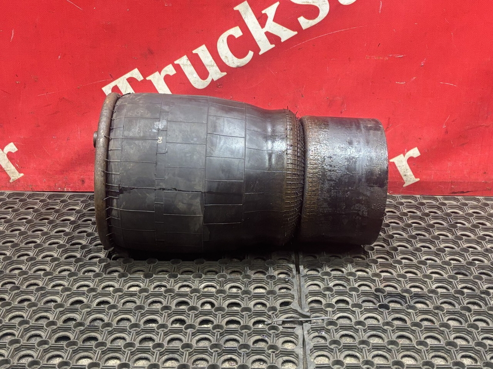 Подушка пневмоподвески задняя 2023г