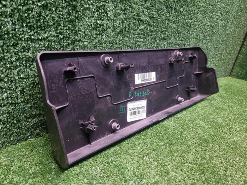 Площадка номера Hongqi HS5 (2019-н.в.)