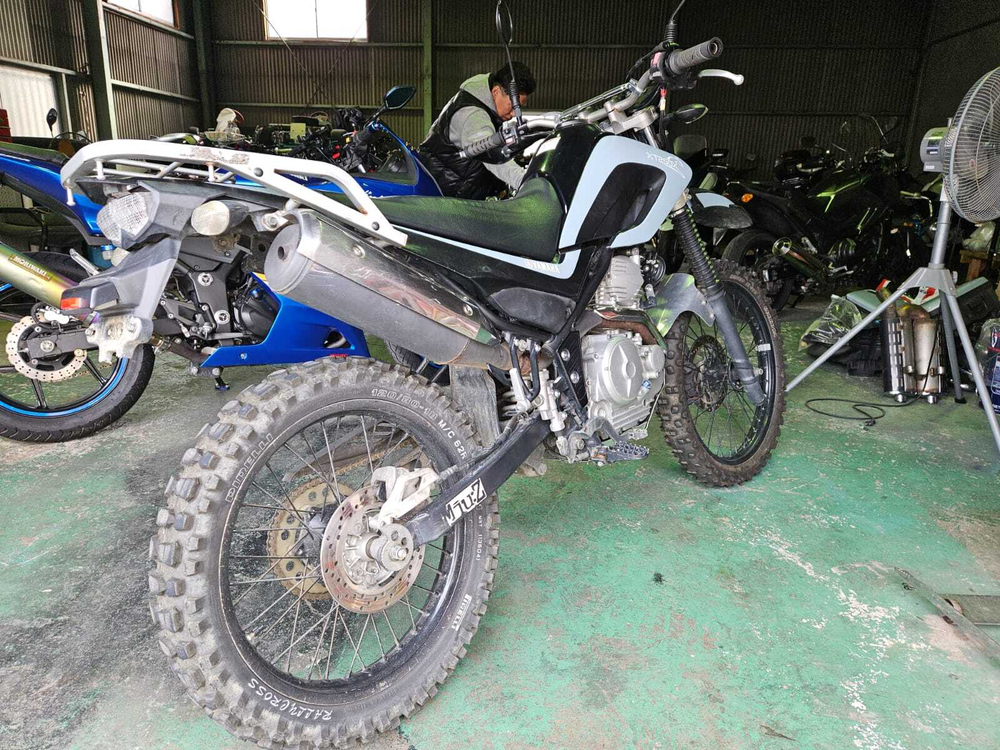 Yamaha XT250 Serow , 2006
