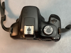 Canon EOS 4000D Body 19.300 кадров