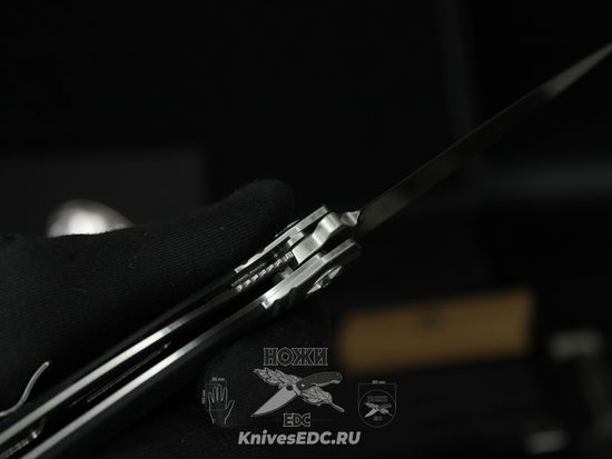 Складной нож REPTILIAN НКВД-01-1 c клинком из стали D2, рукоять G10