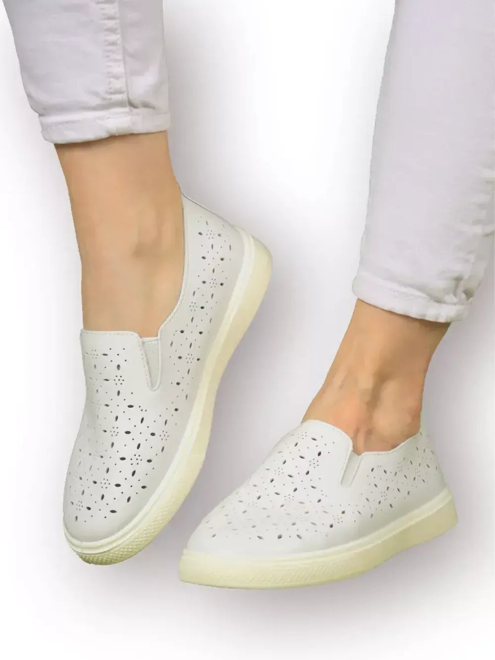 Мокасины летние с перфорацией