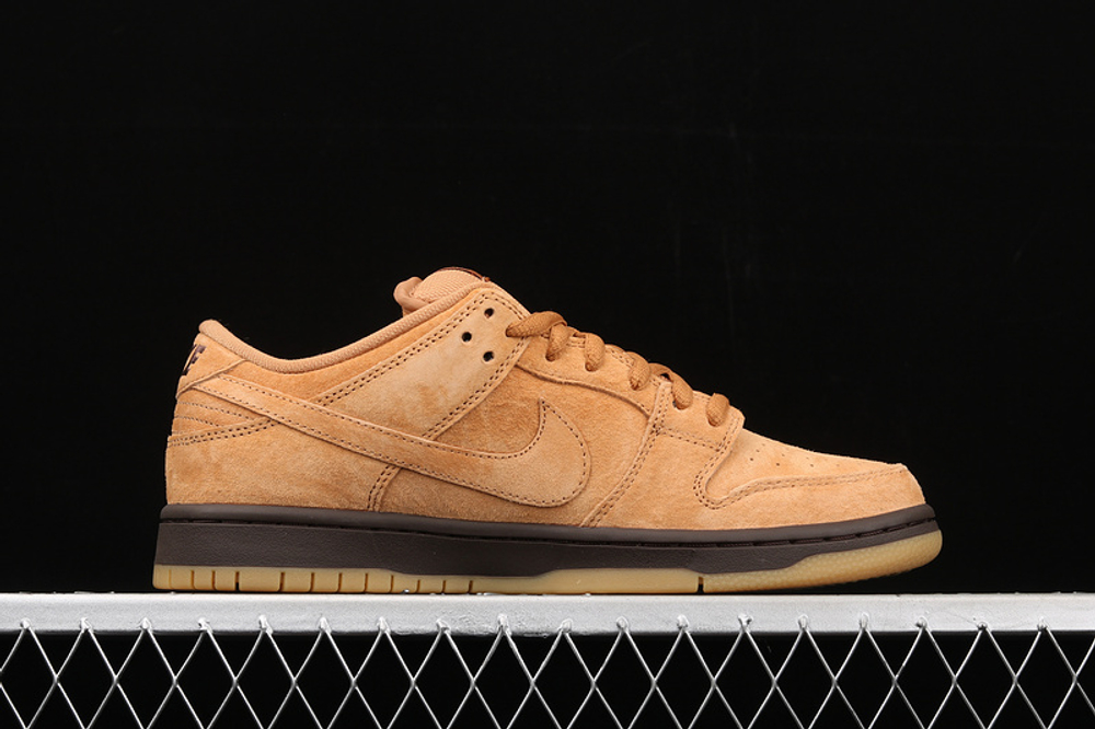 Nike SB Dunk Low Wheat