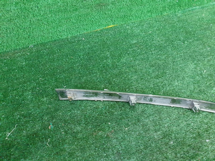 Молдинг заднего бампера Genesis G80 2 (20-24)