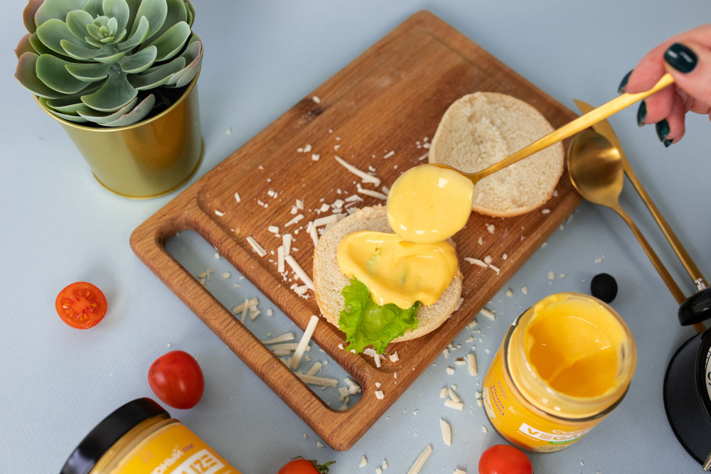 Соус Сырный без сахара и глютена VEGALIZE 240 г низкокалорийный, для пиццы, макарон и салата