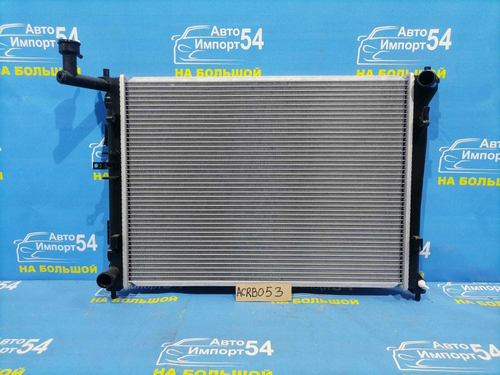 Радиатор двигателя HYUNDAI i30 2007-2011