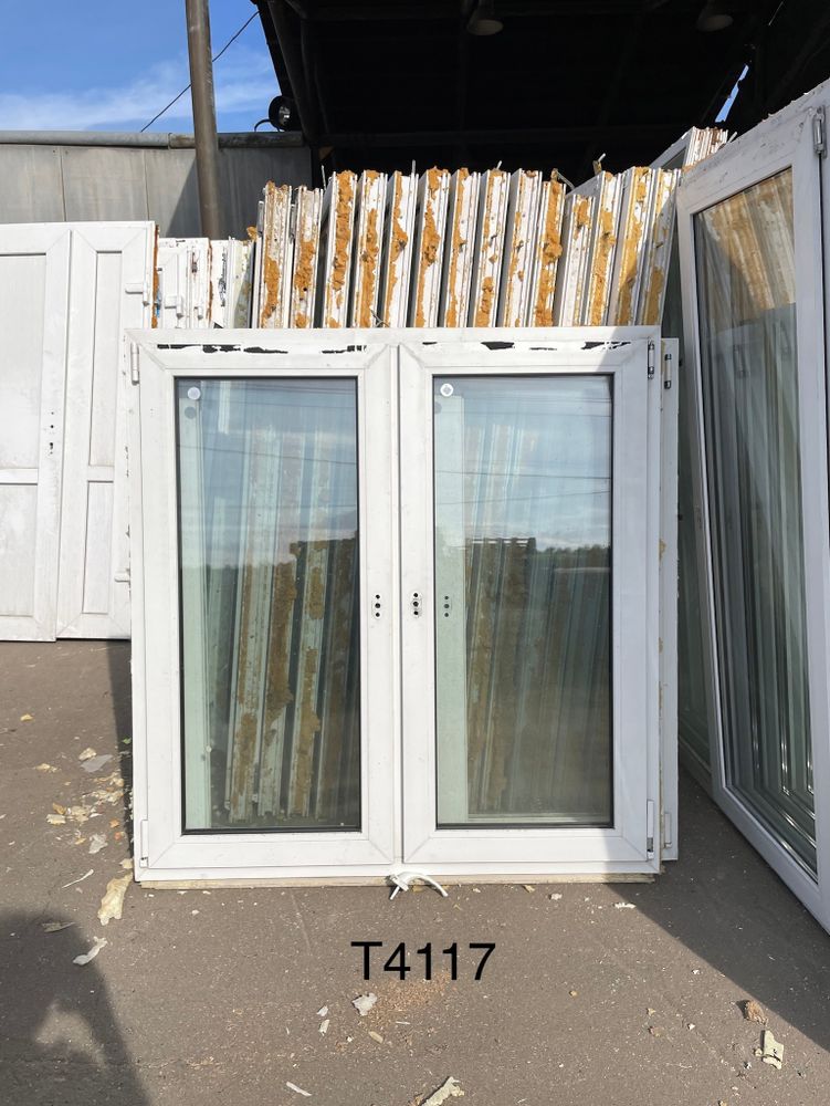 Окно Пластиковое Б/У 132(в) х 127(ш)