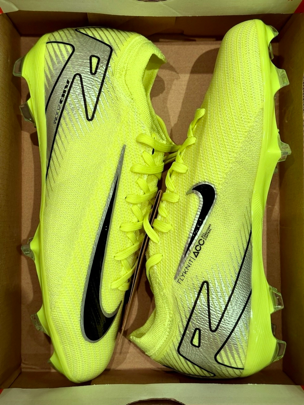 Nike Zoom Mercurial Vapor 16 Pro FG Junior HF5448 700