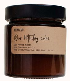 OUR BIRTHDAY CAKE свеча в янтарной банке, Nomkamo