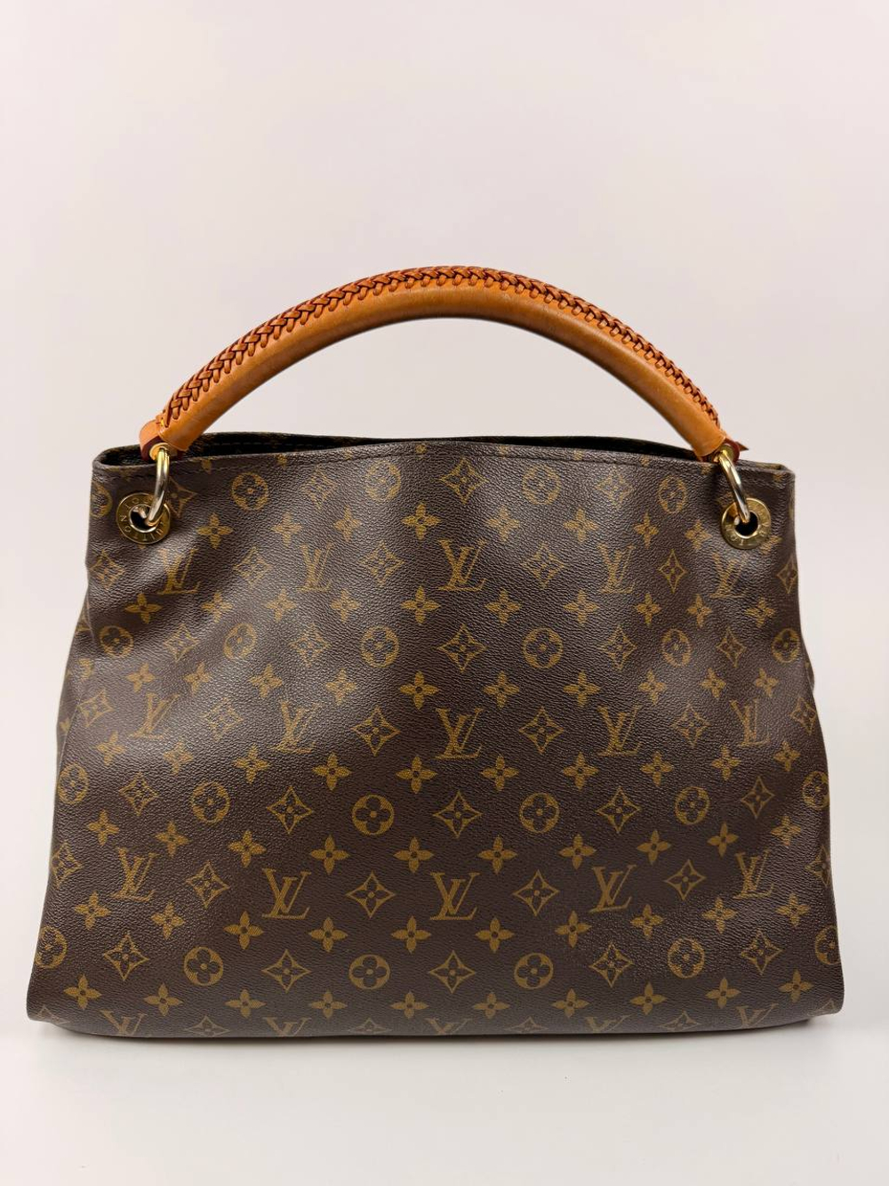Сумка Louis Vuitton Artsy MM