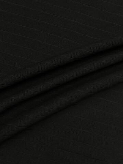 Вискоза с п/а Balenciaga черная фактурная в полоску