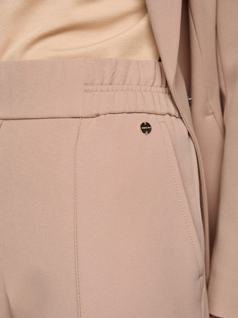 Marc-Cain-Co_FrühjahrSommer-2026_619_AC-81.41-W77_4