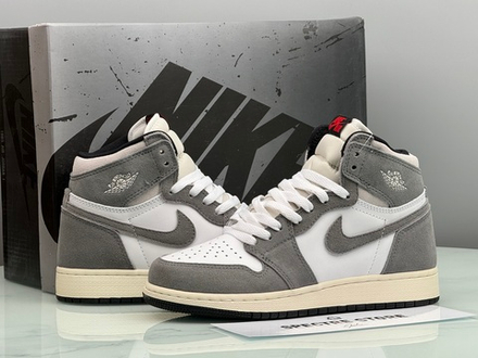 Air Jordan 1 High OG Washed Black