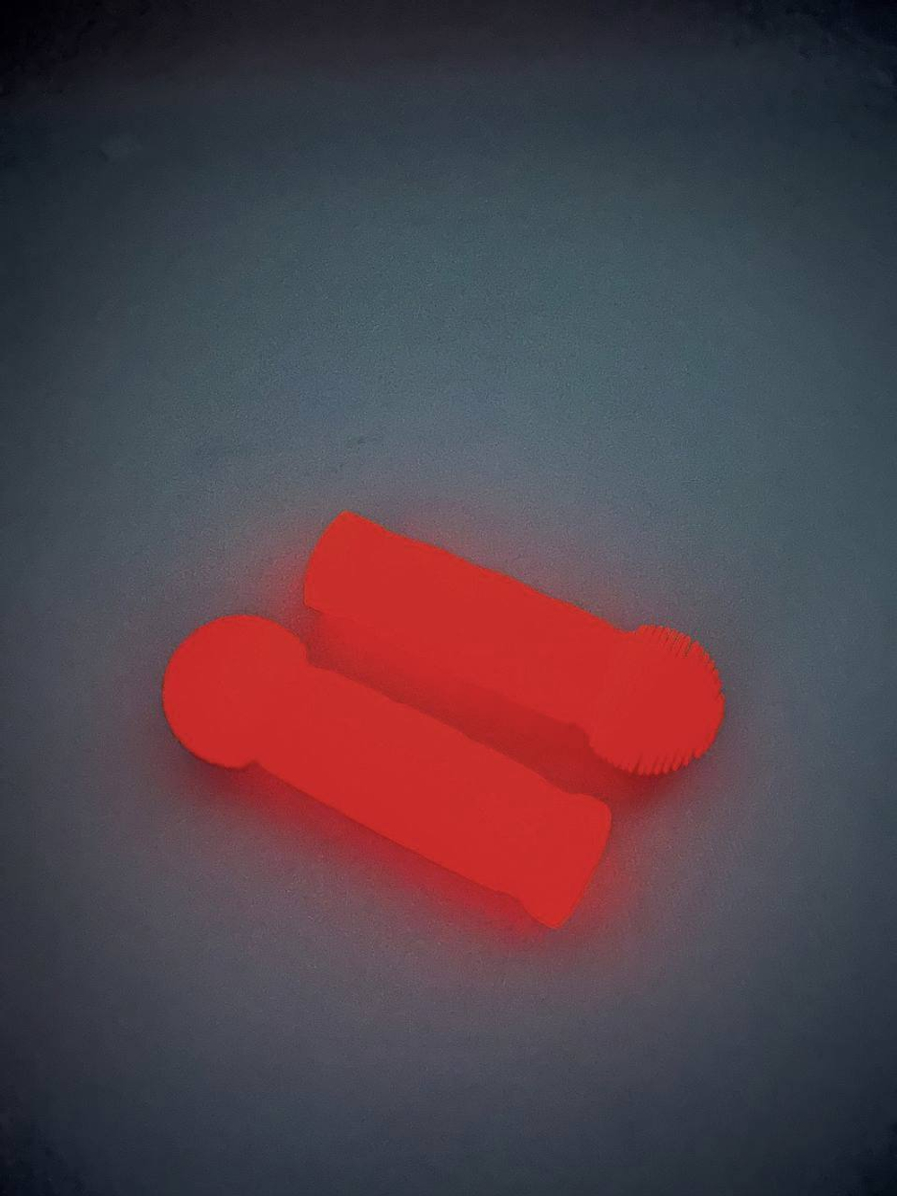 Резиновые ручки Maxi Glow (светящиеся) красное сияние