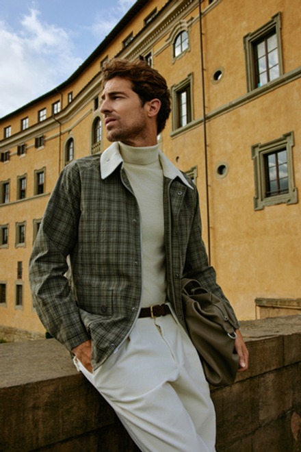 Мужская куртка с отложным воротником из вельвета