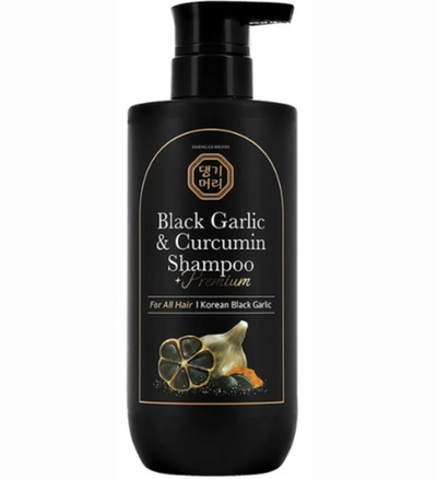 Шампунь для волос с экстрактом черного чеснока и куркумы 500 мл Daeng Gi Meo Ri Black Garlic And Curcumin Shampoo