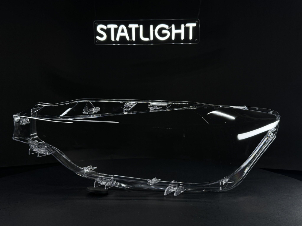 Левое стекло фары BMW F35 F30 2016-2018