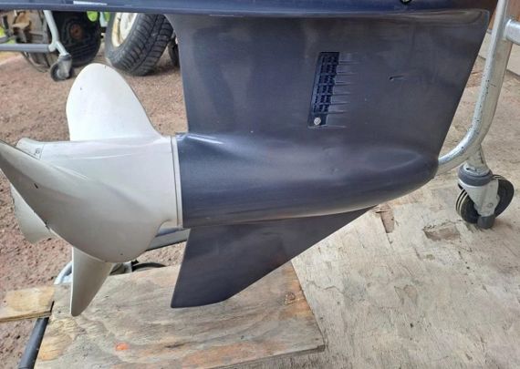 4х-тактный лодочный мотор YAMAHA F100FETL Б/У