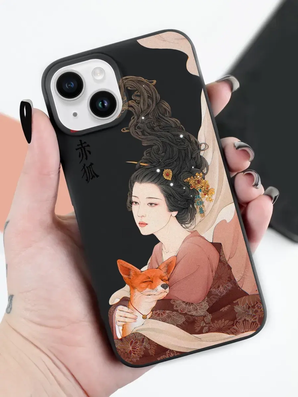 Чехол на iPhone 14 с принтом