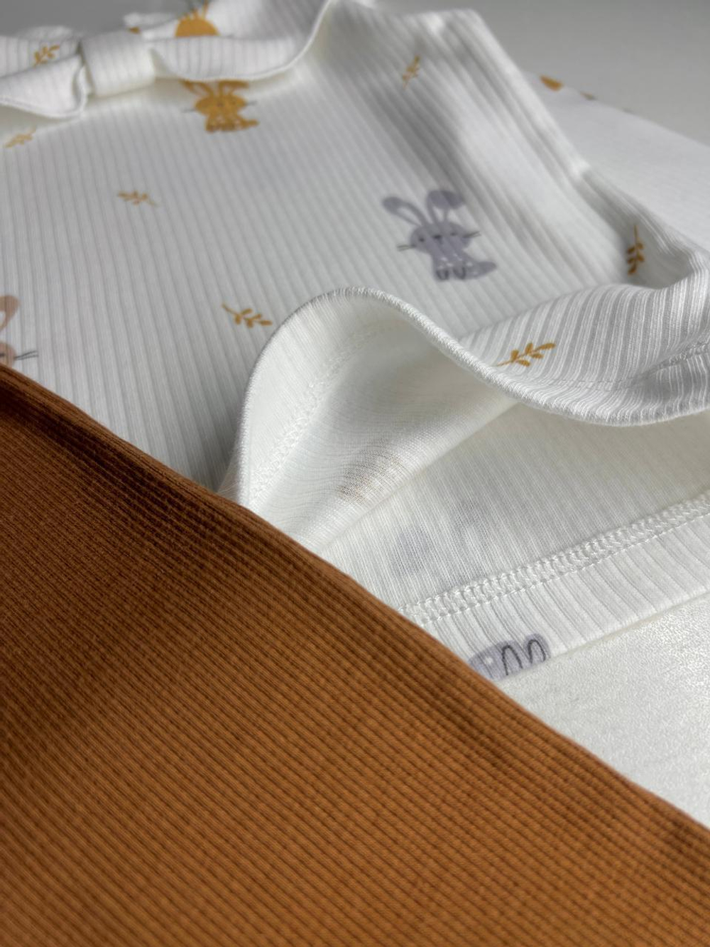 Веселый зайчик - двойка для девочек 2 600 тг./шт. (оптом - цена за 5 размеров)