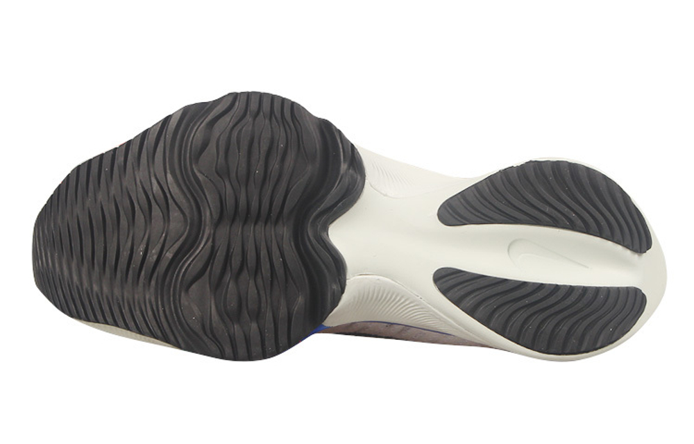 Кроссовки Nike Air Zoom Tempo Next (Женская размерная сетка)