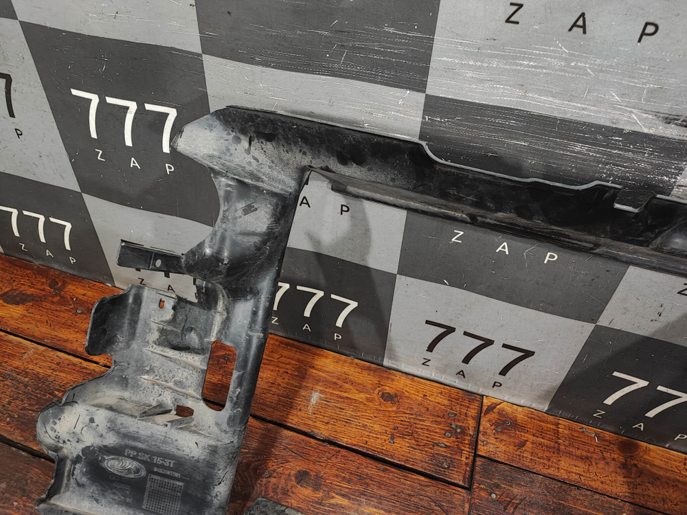 Воздуховод радиатора LADA Vesta 22-нв Б/У Оригинал 8450041501