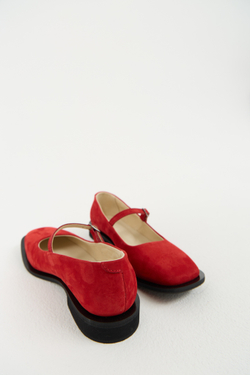 MJ Queen red