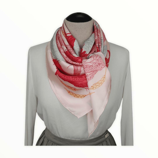 Платок 110x110 см AV-HA13901