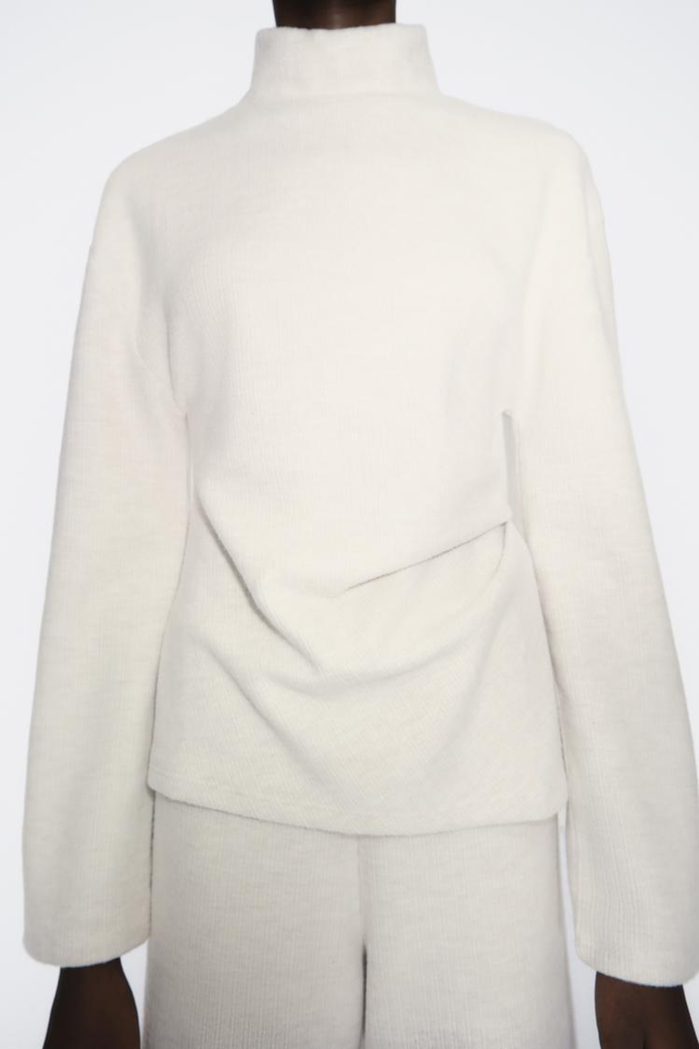 ZARA МЯГКИЙ ТОП СО СКЛАДКАМИ, БЕЖЕВЫЙ