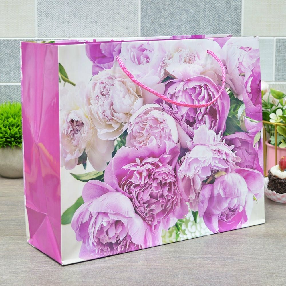 Пакет бумажный 32*26*10см с ручками &quot;Цветы&quot; микс