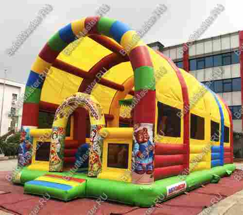 Надувной батут "Маша и медведь" с крышей 12*6*6 м