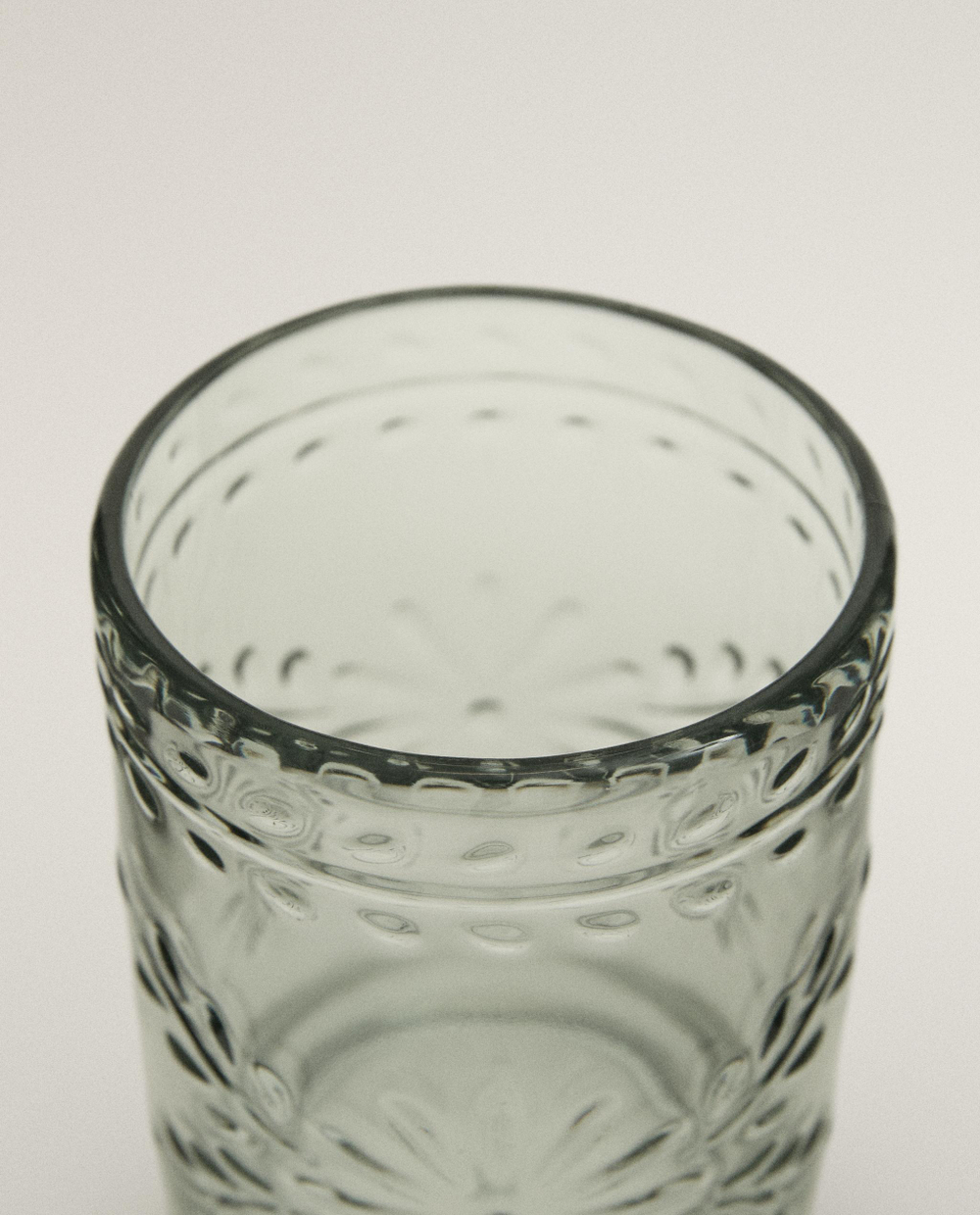 Zara Home стакан из пластика, цвет зелёный, 10.2 см