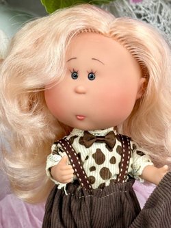 Кукла для девочки виниловая 23см Маленькая Мия (3100S5)