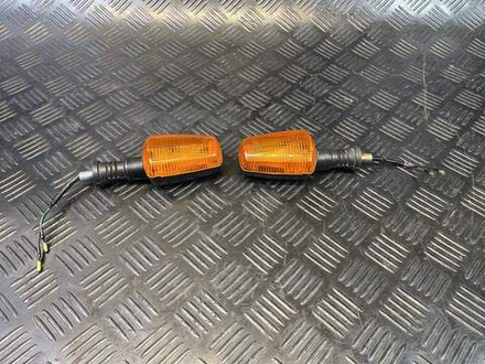 Поворотники Yamaha TDM850 RN03J(дефект) 054013