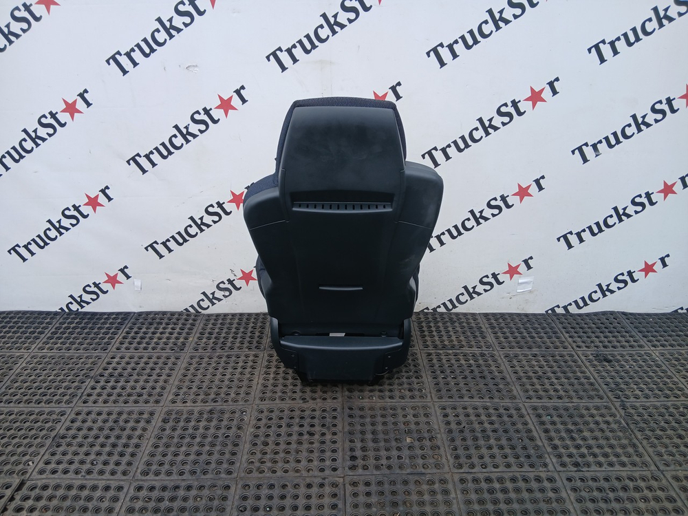 Сиденье пассажирское механическое 2022г.